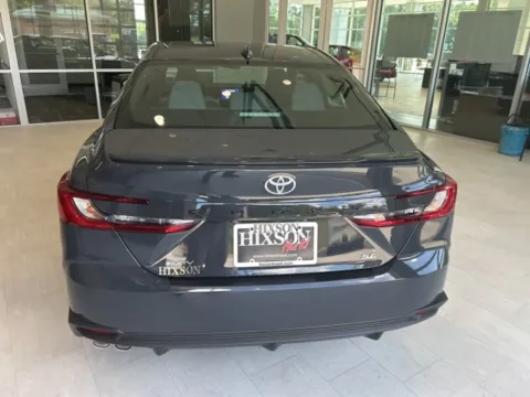 More photos of 2025 Toyota Camry SE at Hixson Toyota, LA