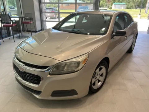 Silver 2015 Chevrolet Malibu LS for sale in DeRidder, LA