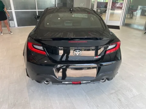 More photos of 2025 Toyota GR86 Premium at Hixson Toyota, LA