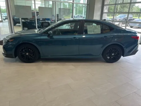 Another view of 2025 Toyota Camry SE for sale in DeRidder, LA at Hixson Toyota