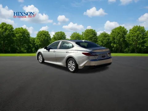 More photos of 2025 Toyota Camry LE at Hixson Toyota, LA