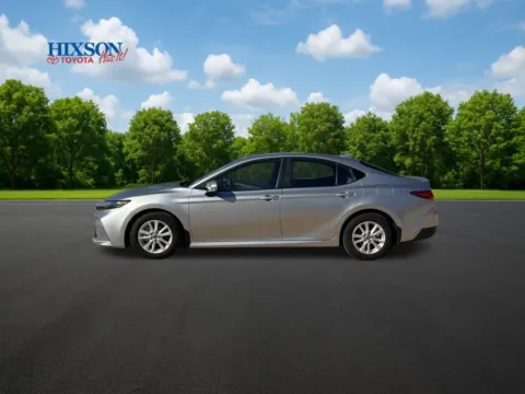 More photos of 2025 Toyota Camry LE at Hixson Toyota, LA