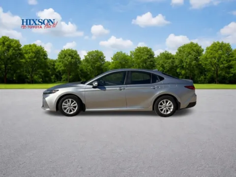 More photos of 2025 Toyota Camry LE at Hixson Toyota, LA