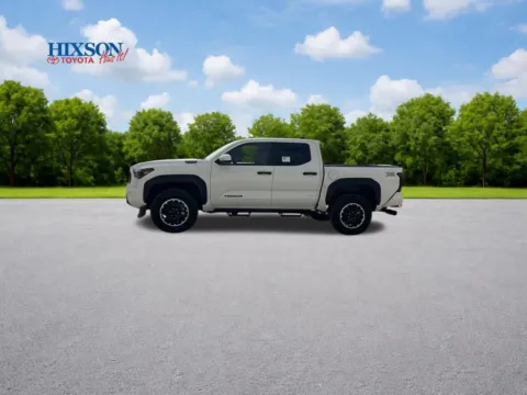 More photos of 2025 Toyota Tacoma Hybrid TRD Off Road at Hixson Toyota, LA