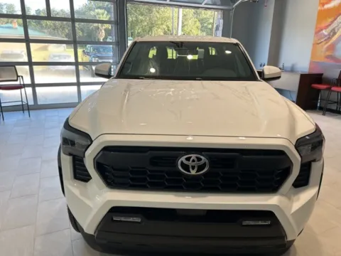 Photos of 2025 Toyota Tacoma Hybrid TRD Off Road for sale in DeRidder, LA at Hixson Toyota