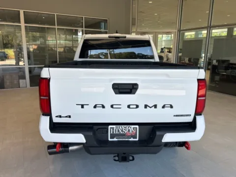 More photos of 2025 Toyota Tacoma Hybrid TRD Off Road at Hixson Toyota, LA