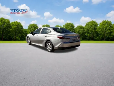 More photos of 2025 Toyota Camry LE at Hixson Toyota, LA