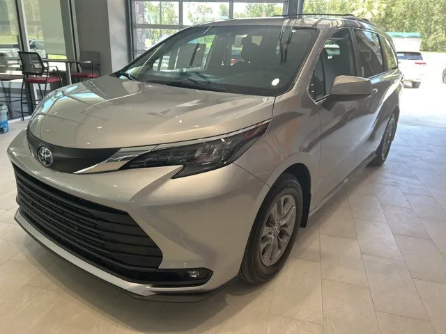 2025 Toyota Sienna XLE for sale in DeRidder, LA