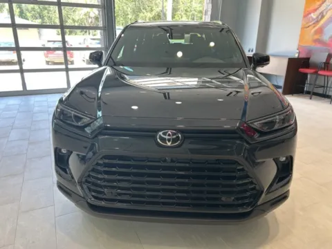 Photos of 2025 Toyota Grand Highlander Hybrid XLE for sale in DeRidder, LA at Hixson Toyota