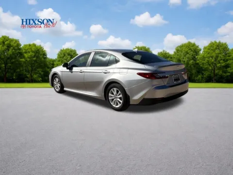More photos of 2025 Toyota Camry LE at Hixson Toyota, LA