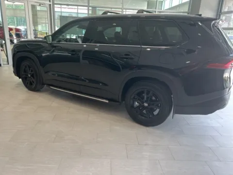 Another view of 2025 Toyota Grand Highlander Limited for sale in DeRidder, LA at Hixson Toyota