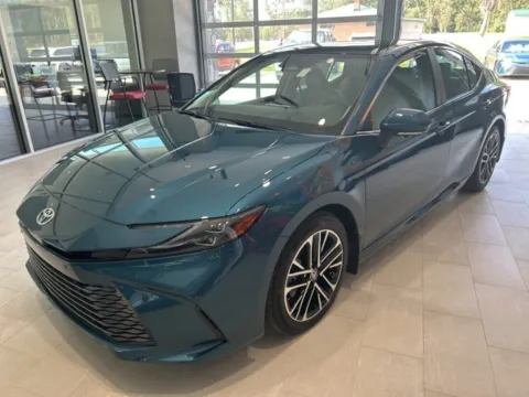 Blue 2025 Toyota Camry XLE for sale in DeRidder, LA