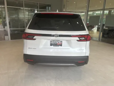 More photos of 2025 Toyota Grand Highlander Hybrid Limited at Hixson Toyota, LA