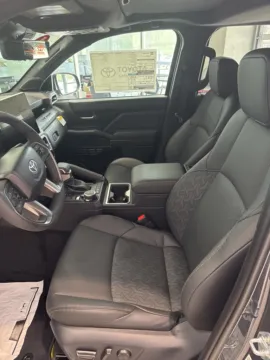 More photos of 2025 Toyota Tacoma Hybrid Limited at Hixson Toyota, LA