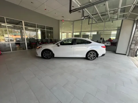 More photos of 2025 Toyota Camry XLE at Hixson Toyota, LA