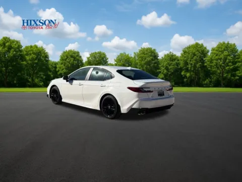 More photos of 2026 Toyota Camry SE at Hixson Toyota, LA
