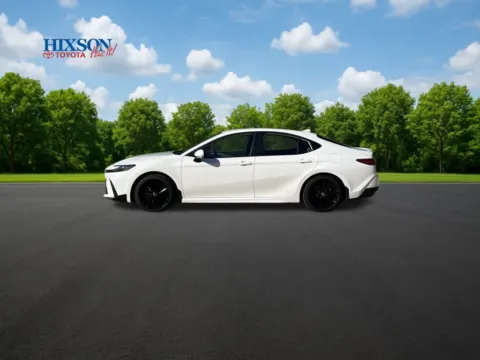 More photos of 2026 Toyota Camry SE at Hixson Toyota, LA