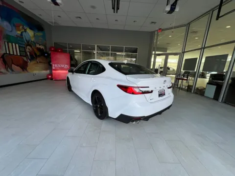 More photos of 2026 Toyota Camry SE at Hixson Toyota, LA