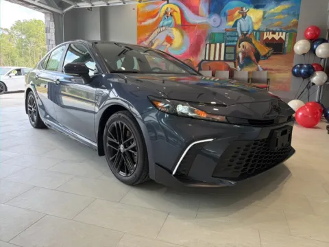 Another view of 2026 Toyota Camry SE for sale in DeRidder, LA at Hixson Toyota