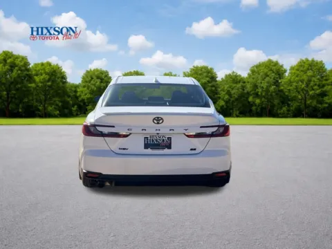 More photos of 2026 Toyota Camry SE at Hixson Toyota, LA