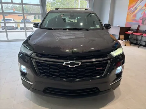 Photos of 2022 Chevrolet Traverse RS for sale in DeRidder, LA at Hixson Toyota