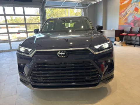 Photos of 2026 Toyota Grand Highlander Limited for sale in DeRidder, LA at Hixson Toyota