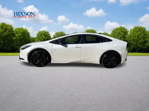 More photos of 2026 Toyota Prius LE at Hixson Toyota, LA