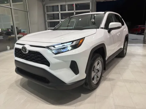 White 2025 Toyota RAV4 XLE for sale in DeRidder, LA