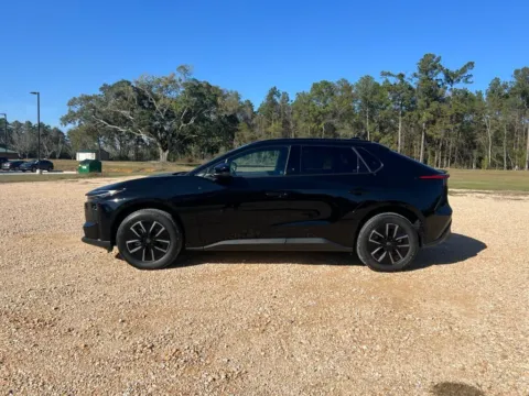 More photos of 2026 Toyota bZ XLE at Hixson Toyota, LA