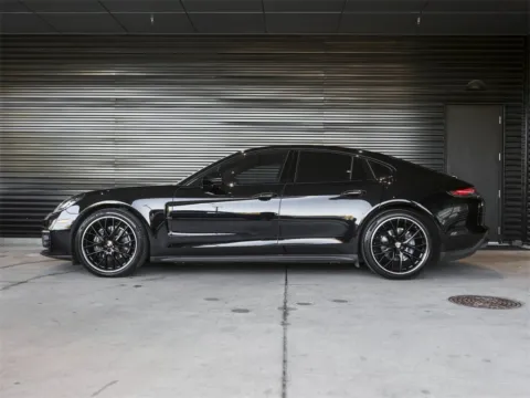 Photos of 2021 Porsche Panamera for sale in Austin, TX at Porsche South Austin