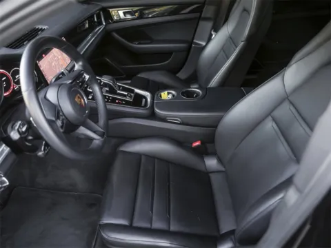 More photos of 2021 Porsche Panamera at Porsche South Austin, TX