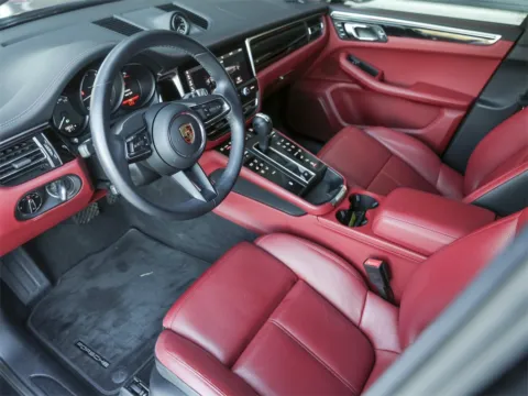 More photos of 2024 Porsche Macan at Porsche South Austin, TX