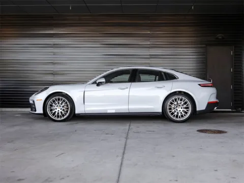 Photos of 2026 Porsche Panamera 4 for sale in Austin, TX at Porsche South Austin
