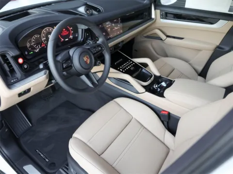 More photos of 2026 Porsche Cayenne E-Hybrid at Porsche South Austin, TX