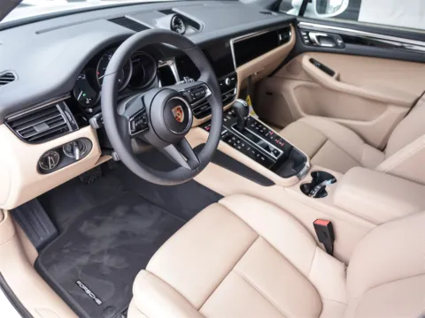 More photos of 2025 Porsche Macan at Porsche South Austin, TX