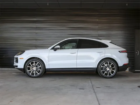 Photos of 2026 Porsche Cayenne Coupe for sale in Austin, TX at Porsche South Austin