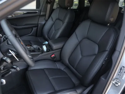 More photos of 2025 Porsche Macan at Porsche South Austin, TX