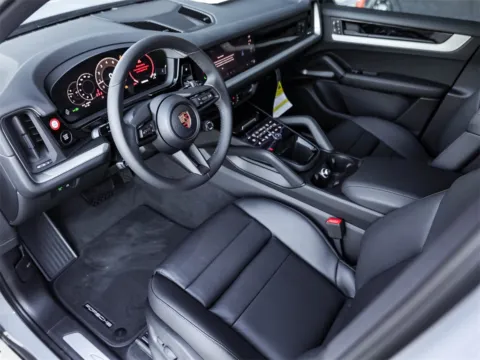 More photos of 2026 Porsche Cayenne at Porsche South Austin, TX