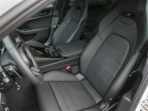 More photos of 2026 Porsche Panamera E-Hybrid 4 at Porsche South Austin, TX