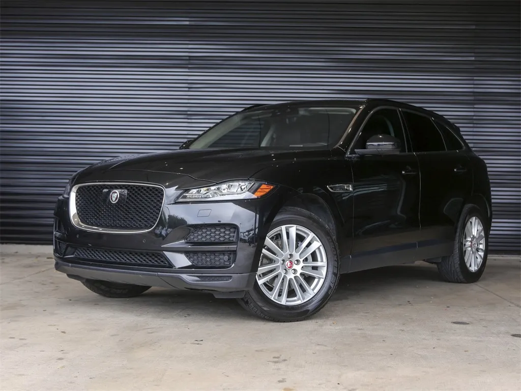 Black 2019 Jaguar F-PACE 20d Prestige for sale in Austin, TX