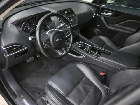 More photos of 2019 Jaguar F-PACE 20d Prestige at Porsche South Austin, TX