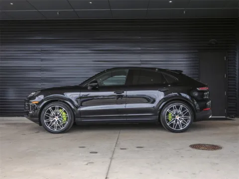 Photos of 2026 Porsche Cayenne E-Hybrid Coupe for sale in Austin, TX at Porsche South Austin