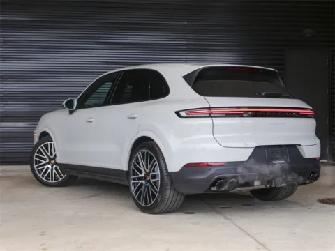 Another view of 2026 Porsche Cayenne for sale in Austin, TX at Porsche South Austin