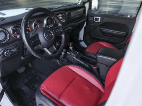 More photos of 2018 Jeep Wrangler Unlimited Sport S at Porsche South Austin, TX