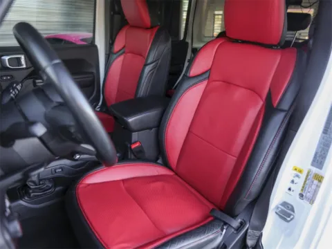 More photos of 2018 Jeep Wrangler Unlimited Sport S at Porsche South Austin, TX