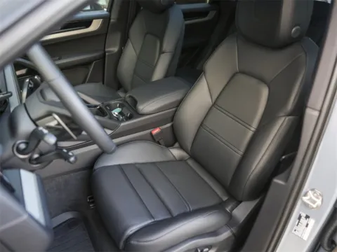 More photos of 2026 Porsche Cayenne Coupe at Porsche South Austin, TX