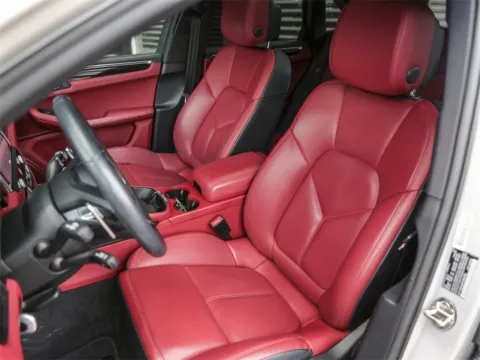 More photos of 2023 Porsche Macan S at Porsche South Austin, TX