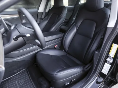 More photos of 2023 Tesla Model 3 at Porsche South Austin, TX