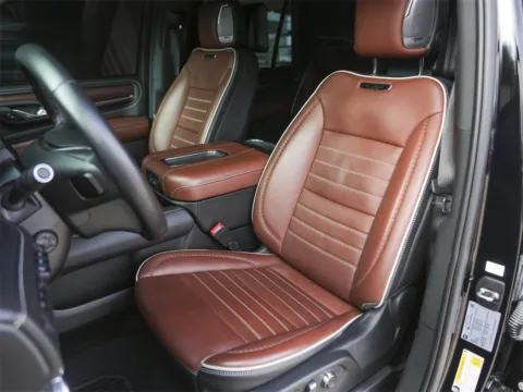 More photos of 2023 GMC Yukon Denali Ultimate at Porsche South Austin, TX