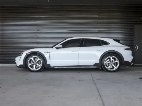 Photos of 2022 Porsche Taycan Cross Turismo 4 for sale in Austin, TX at Porsche South Austin